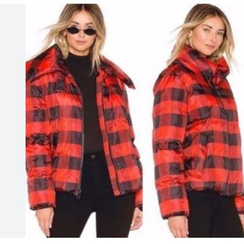 🎉NWT🎉KENDALL + KYLIE Oversized Plaid Puffer Jacket - Medium - Picture 3 of 7